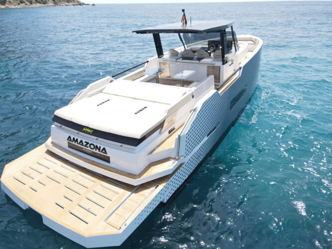 Amazona-De-Antonio-D50-Open-Ibiza-8