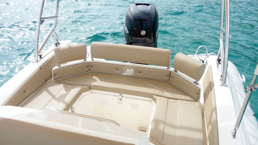 Blanca Black Fin Elegance 8-4