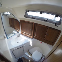 Crazy-Girl-Bavaria-Cruiser-42-6