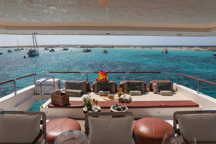 Goldfinger 65 Ibiza 25