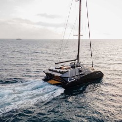 Hanstaiger X1 Trimaran 15