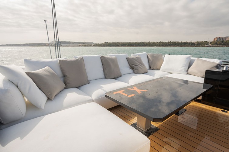 Hanstaiger X1 Trimaran 9