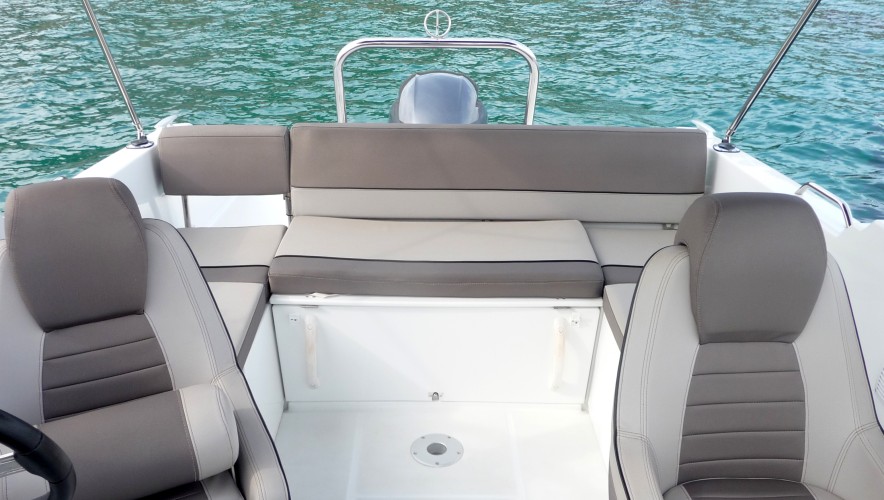 Jeanneau Cap Camarat 65 BR B-One 4