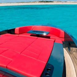 Vanquish 48 Yacht Lady Thunder 8
