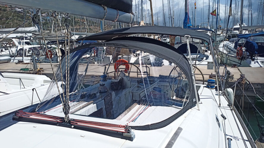 Gin Tonic Beneteau Oceanis 43 Ibiza 17