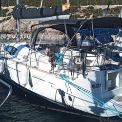 Gin Tonic Beneteau Oceanis 43 Ibiza 18
