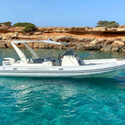 Lancha Capelli Tempest 800 Ibiza 11