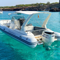 Lancha Capelli Tempest 800 Ibiza 14