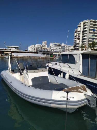 Lancha Capelli Tempest 800 Ibiza 7