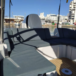 Lancha Capelli Tempest 800 Ibiza 8