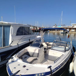 Lancha Chaparral 230 Ibiza 5