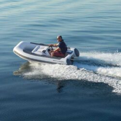 Lancha-Wiliams-Minijet-280-Ibiza-1