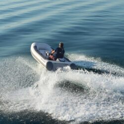 Lancha-Wiliams-Minijet-280-Ibiza-4