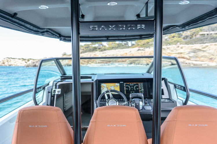 Saxdor 320 GTO Dry Martini Ibiza 17