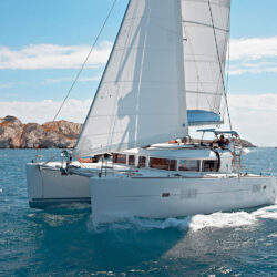 Catamaran Lagoon 400 Goa Ibiza 1