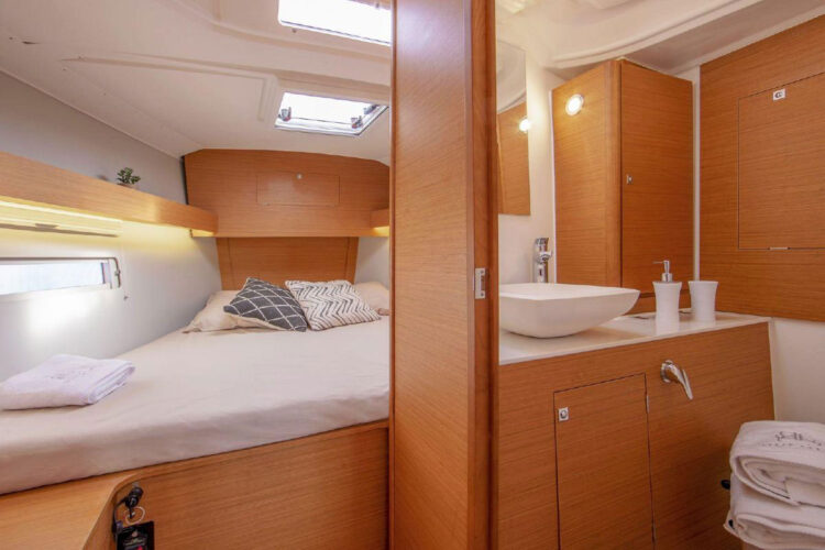 Velero Dufour 390 Grand Large Ibiza 15