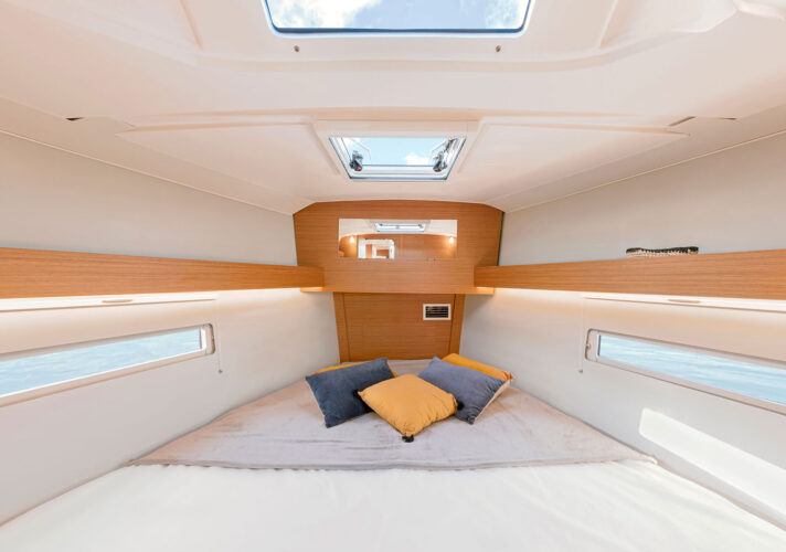 Velero Dufour 390 Grand Large Ibiza 6