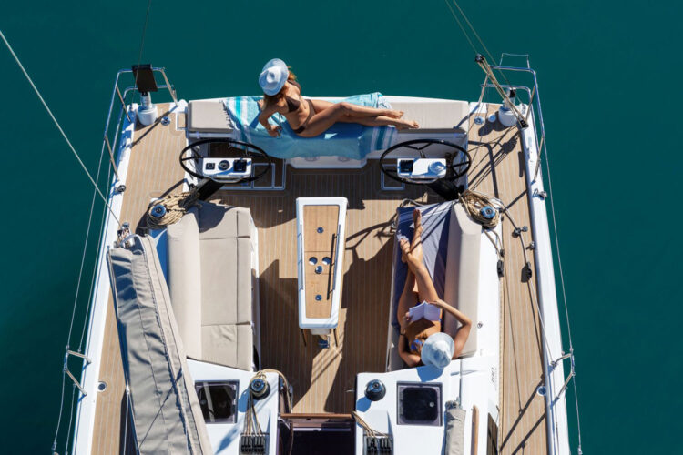 Velero Dufour 390 Grand Large Ibiza 9