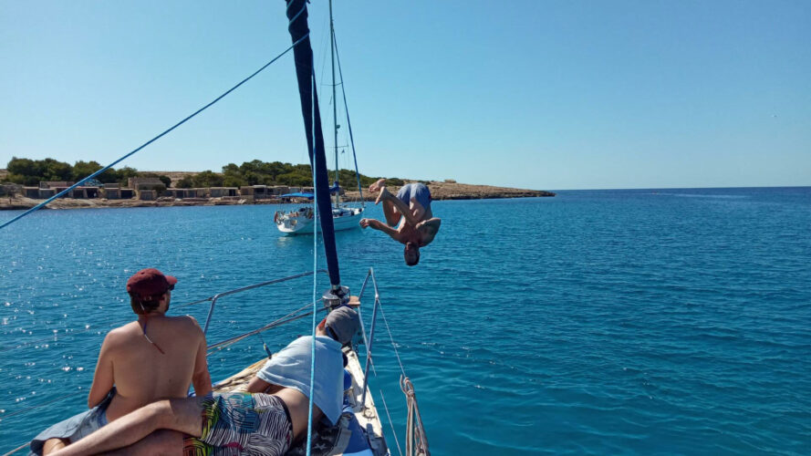 Velero Dufour 43 Classic Ibiza 6
