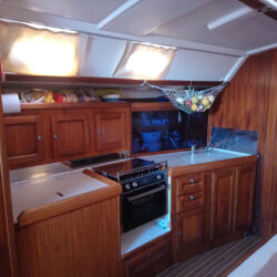 Velero Dufour 43 Classic Ibiza 9
