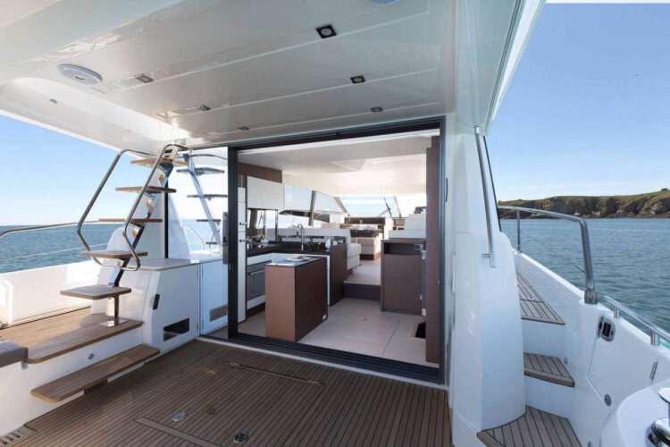 Yacht Prestige 520 Ibiza 1