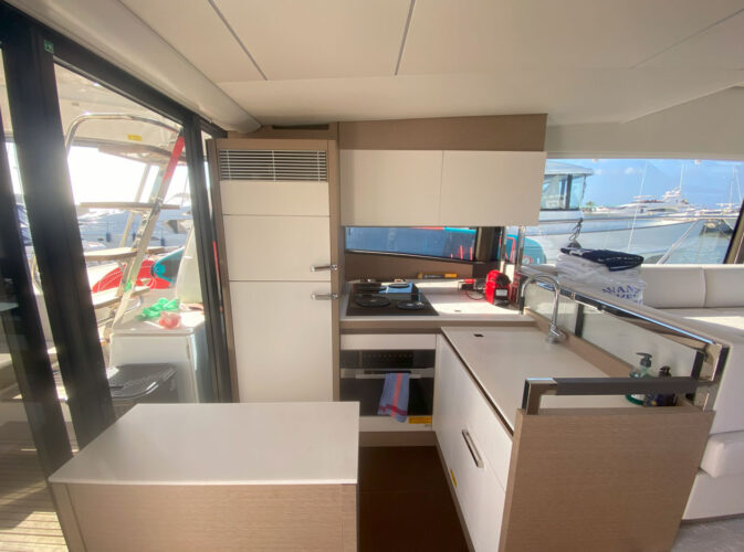 Yacht Prestige 520 Ibiza 15