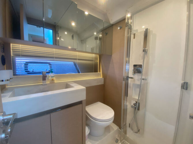 Yacht Prestige 520 Ibiza 22