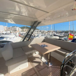 Yacht Prestige 520 Ibiza 26