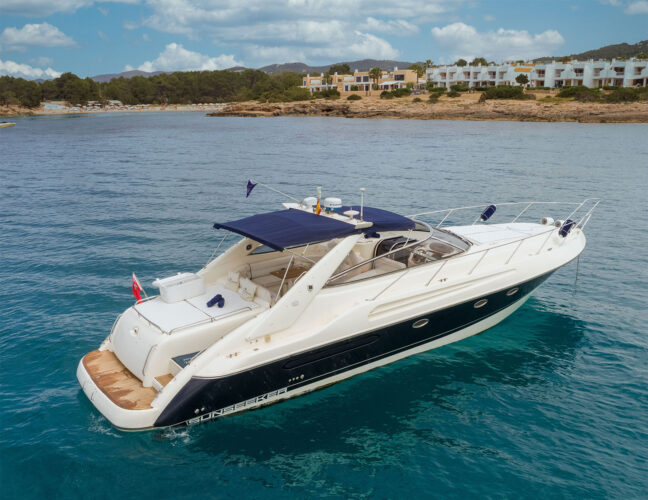 Yacht Sunseeker Camargue 50 Ibiza 10