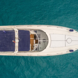 Yacht Sunseeker Camargue 50 Ibiza 17