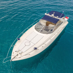 Yacht Sunseeker Camargue 50 Ibiza 18