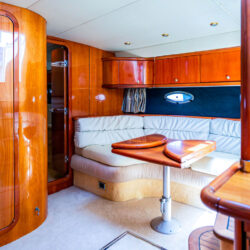 Yacht Sunseeker Camargue 50 Ibiza 6