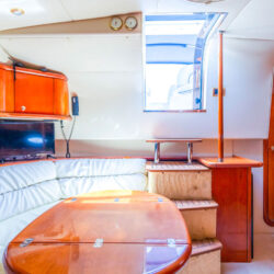 Yacht Sunseeker Camargue 50 Ibiza 8