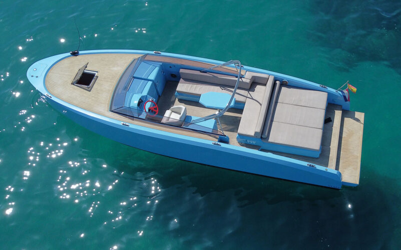 Lancha MALIBLUE Vanquish VQ32 Ibiza 10