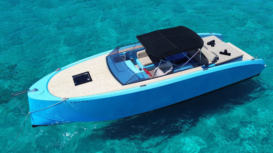 Lancha MALIBLUE Vanquish VQ32 Ibiza 12