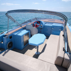 Lancha MALIBLUE Vanquish VQ32 Ibiza 3