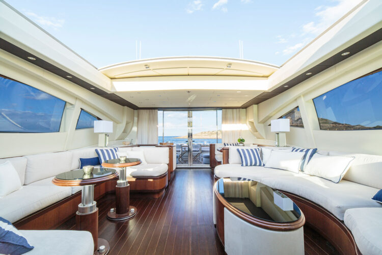 Chill Out Yacht Mangusta 92 Ibiza 14