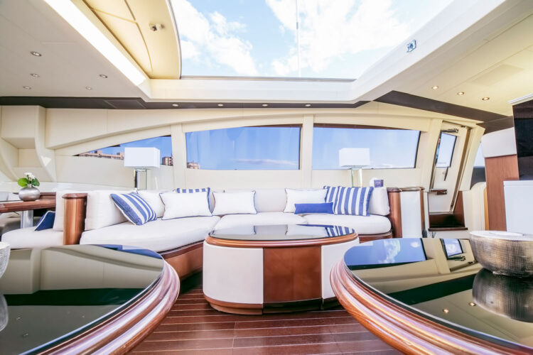 Chill Out Yacht Mangusta 92 Ibiza 15