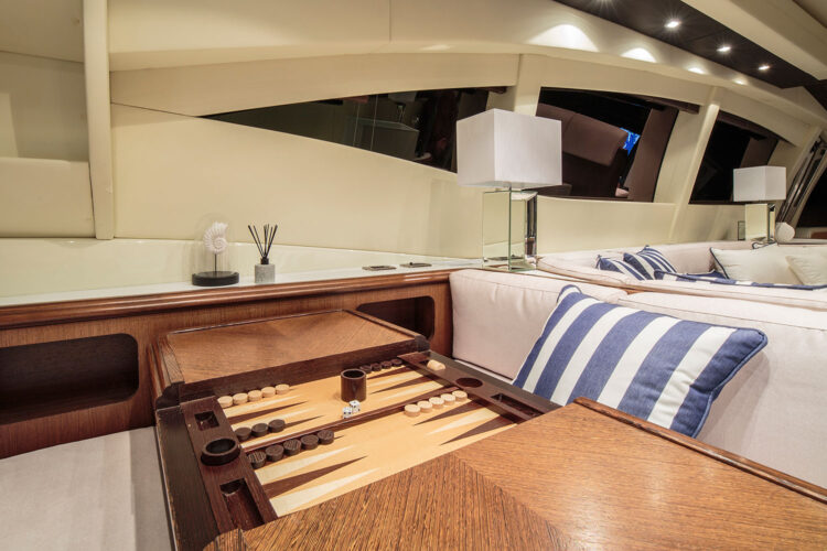 Chill Out Yacht Mangusta 92 Ibiza 20