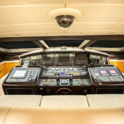 Chill Out Yacht Mangusta 92 Ibiza 26