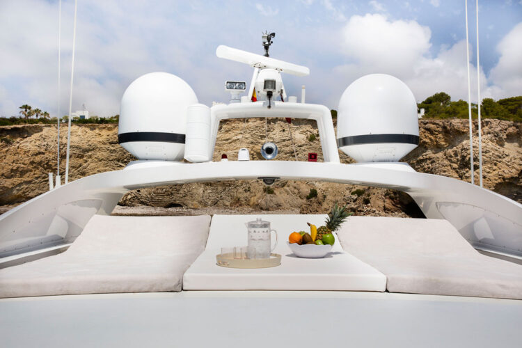 Chill Out Yacht Mangusta 92 Ibiza 4
