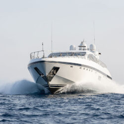 Yacht Nomad Mangusta 108 Ibiza 10