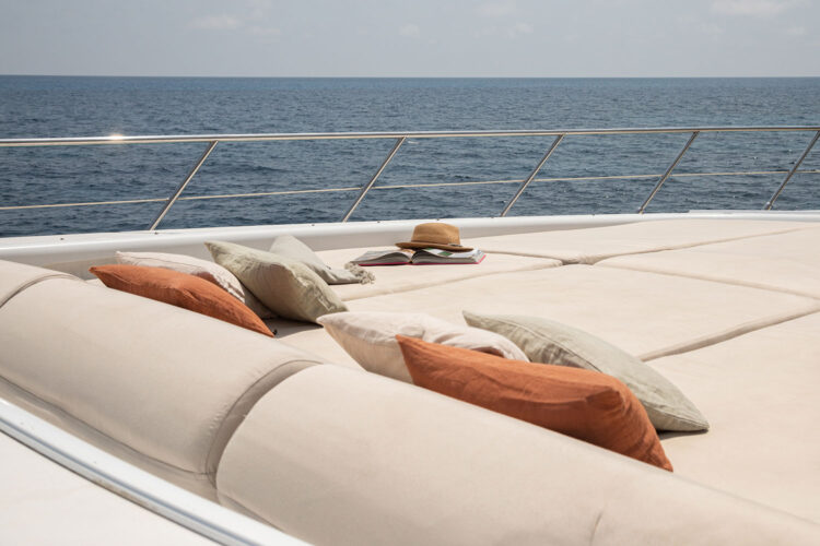 Nomad Yacht Mangusta 108 Ibiza 11