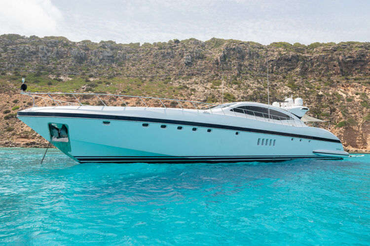 Yacht Nomad Mangusta 108 Ibiza 14