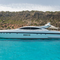 Yacht Nomad Mangusta 108 Ibiza 15
