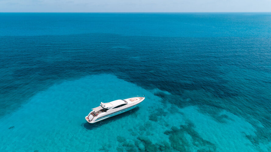Yacht Nomad Mangusta 108 Ibiza 30