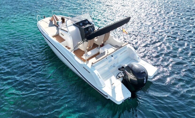 Lancha Quicksilver Activ 605 Sundeck DUCRES Ibiza 7