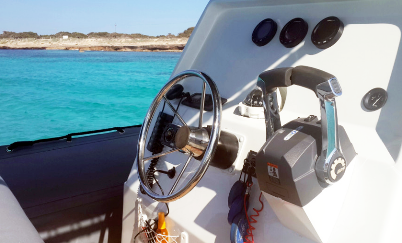 SACS S33 Optimus Ibiza 10 boat