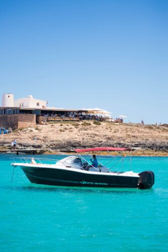 Lancha White Shark 298 Pitu Ibiza 9