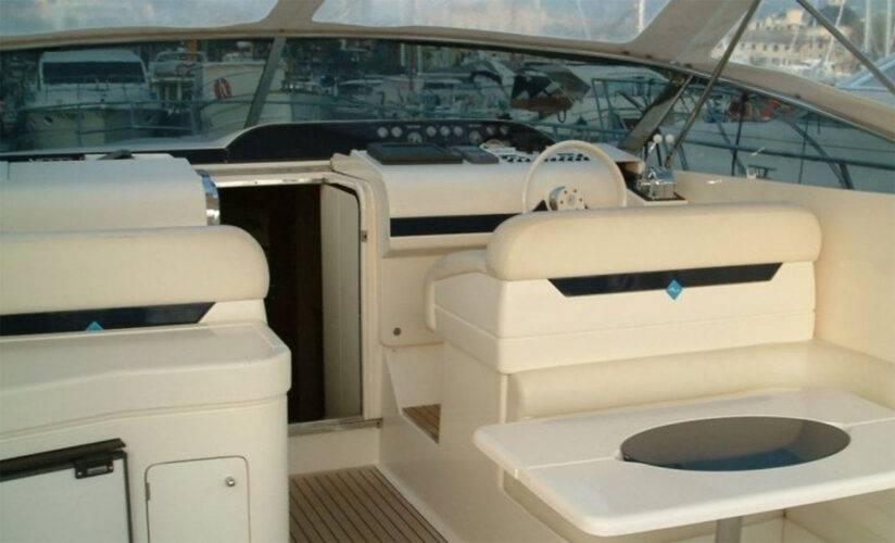Yate Ilver Mirable 41 Marson 5 Ibiza 7